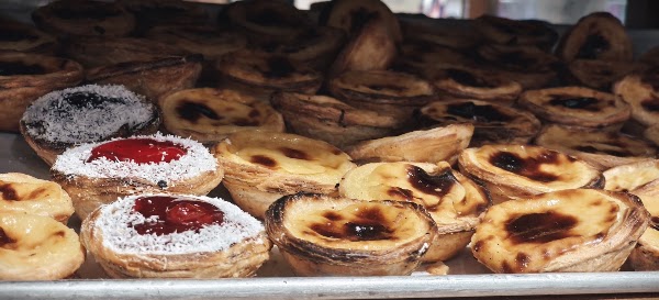 Lazar Famous Deli & Bakery 4
