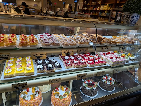 Lazar Famous Deli & Bakery 3