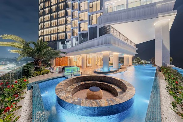 Radisson Blu Hotel, Ha Long Bay