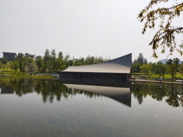 Xinglong Lake 1
