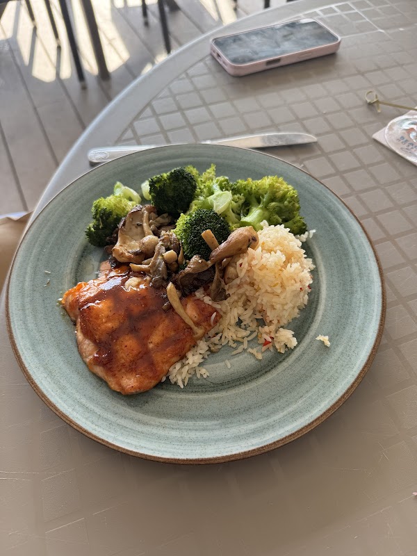 Beach House Waterfront Restaurant 3