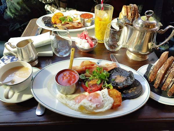 The Ivy Canary Wharf 5