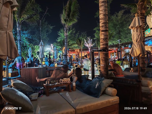 Barra Cuda Beach Club Phuket 3