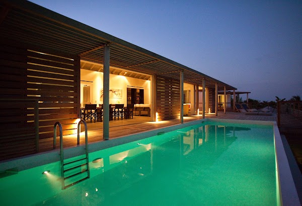 Le Sereno Hotel