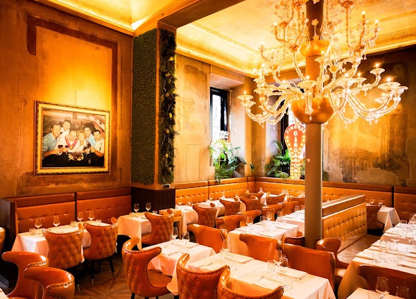 Restaurants  6