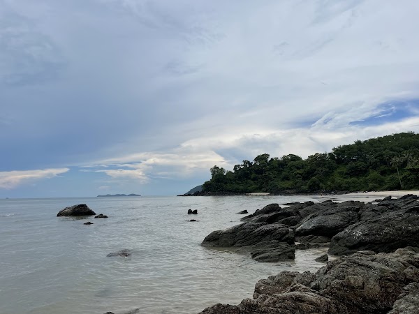 Laem Prathap Beach 3