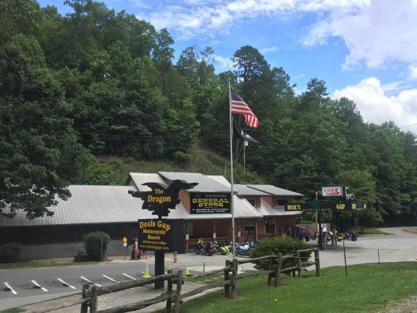Deals Gap Motorcycle Resort
