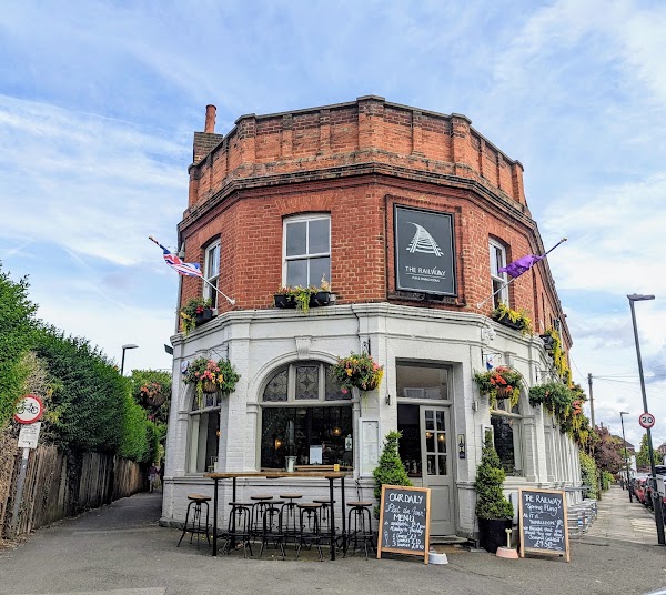 The Railway Teddington 4