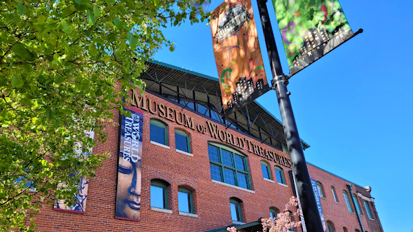 Museum of World Treasures 1