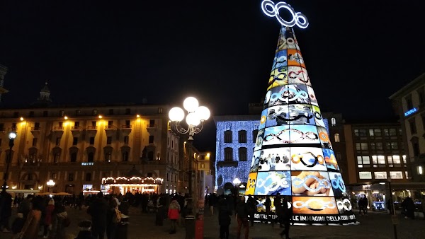 Piazza della Repubblica 4