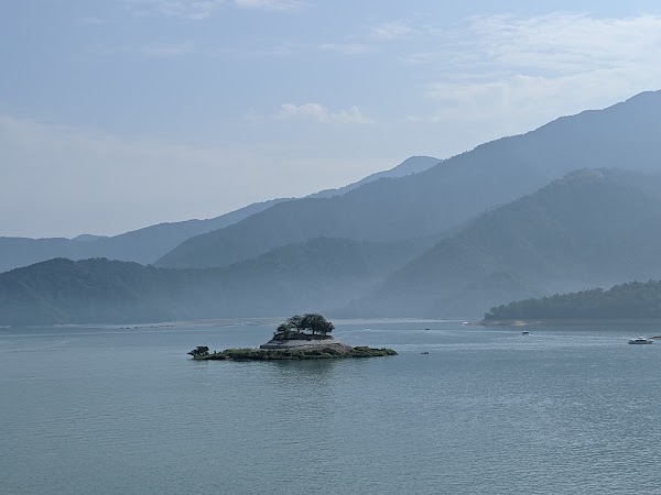 Xiangshan Scenic Outlook