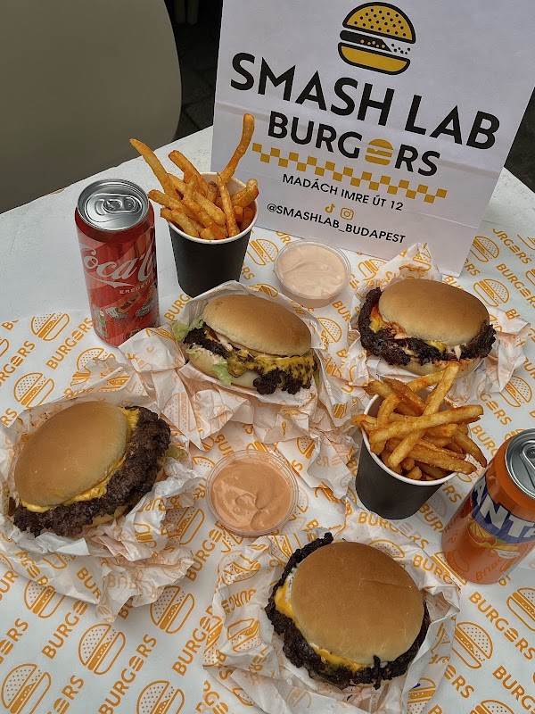 SMASH LAB BURGERS 4