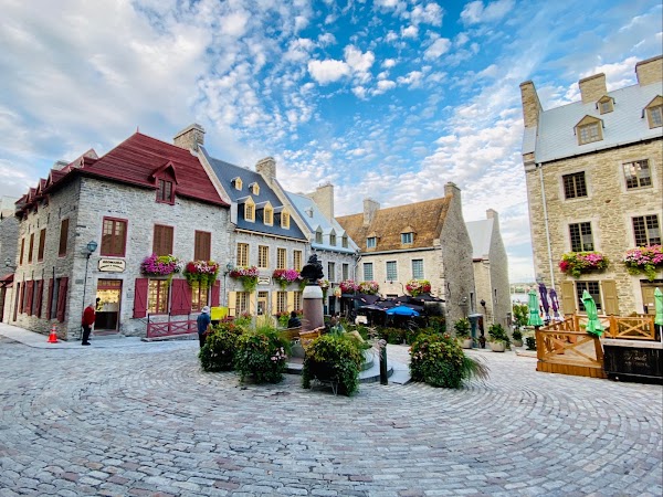 Place Royale 5