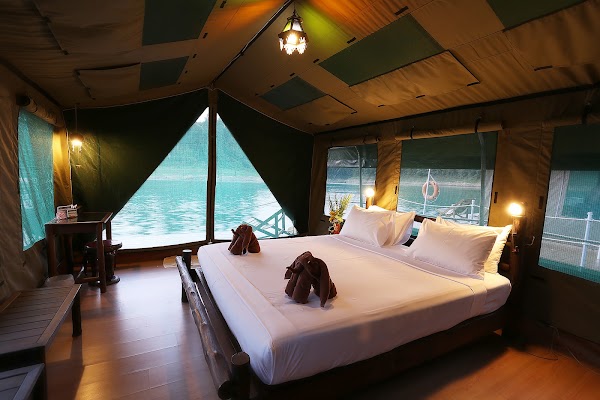 Elephant Hills - The Lake Camp 5