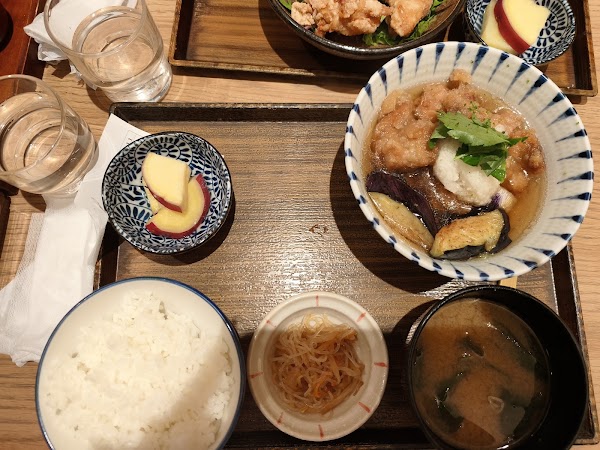 Nakayoshi Shibuya Stream 4
