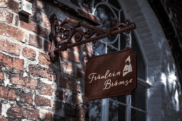 Fräulein Brömse 3