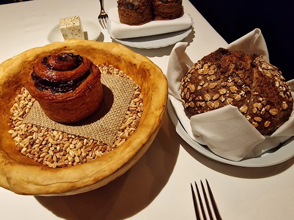 The Ledbury 4
