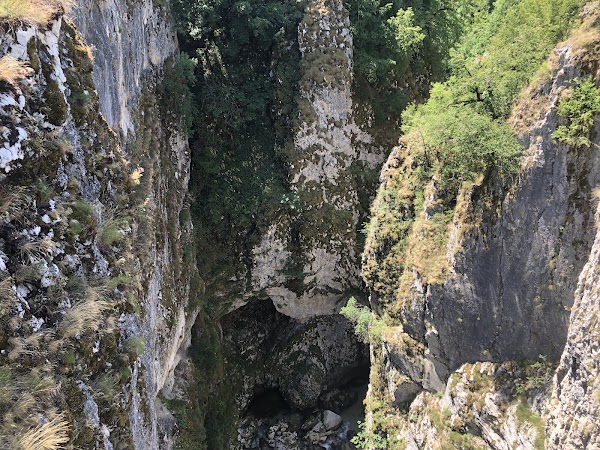 Nevidio Canyon 3