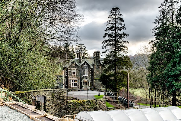 Forest Side Hotel