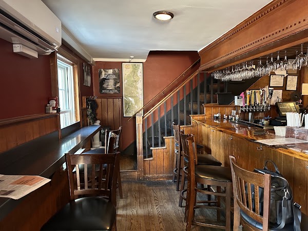 Red Horse Tavern LLC 1