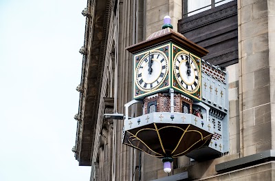 Binns Clock