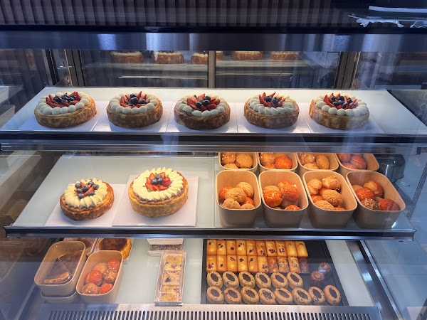 Daisy Cakes