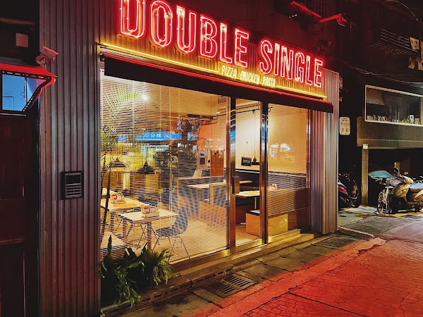 DOUBLE SINGLE 1