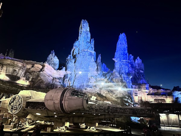 Star Wars: Galaxy's Edge 2