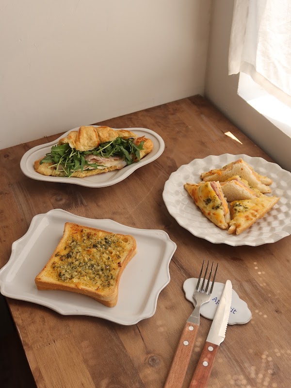 Haru Object - Cafe & Ceramic 4