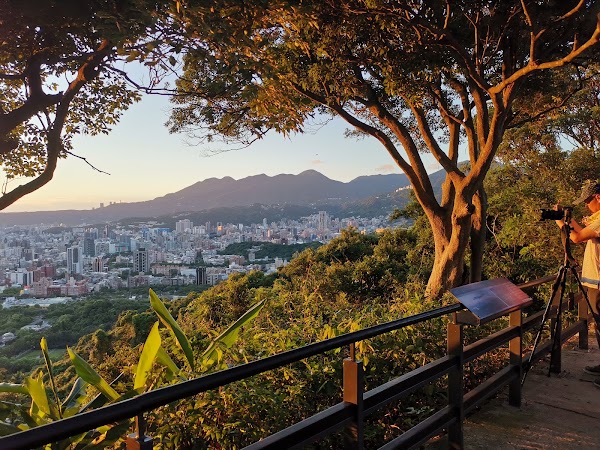 劍潭山親山步道
