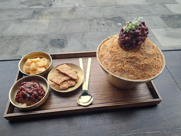 Cafe Boromwat 4