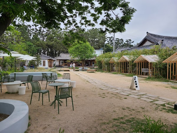 Sol Cafe 1