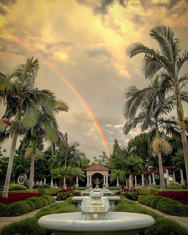 Hollis Garden