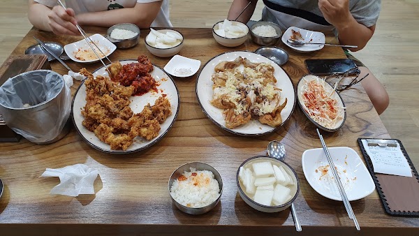 팔복통닭 5