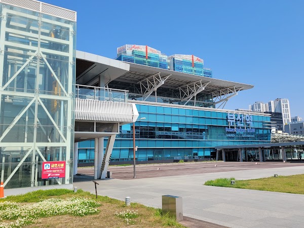 Busan Station Square 2