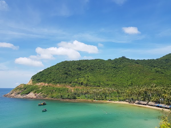 Bãi Cây Mến