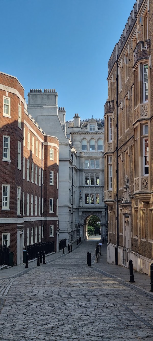 Inns of Court & City Yeomanry 1