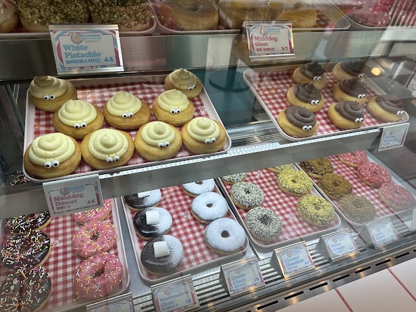Malddong Donut & Yogurt Dessert Town