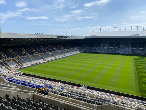 St. James' Park 3