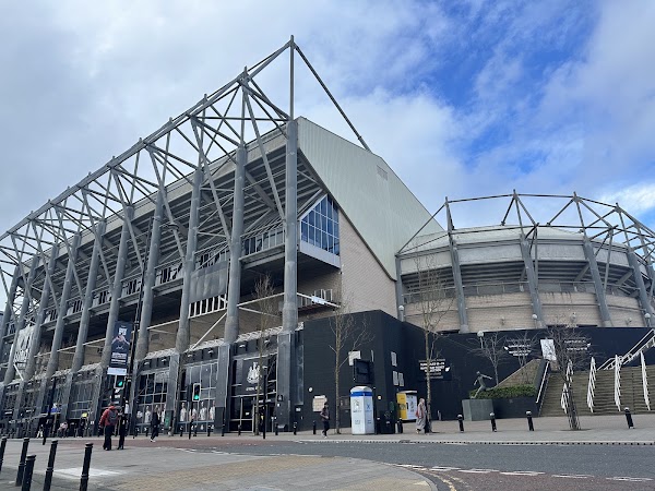 St. James' Park 2