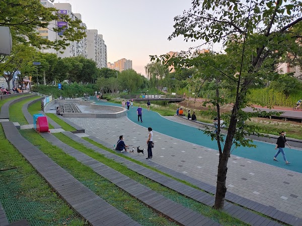 Seongnaecheon Stream 4