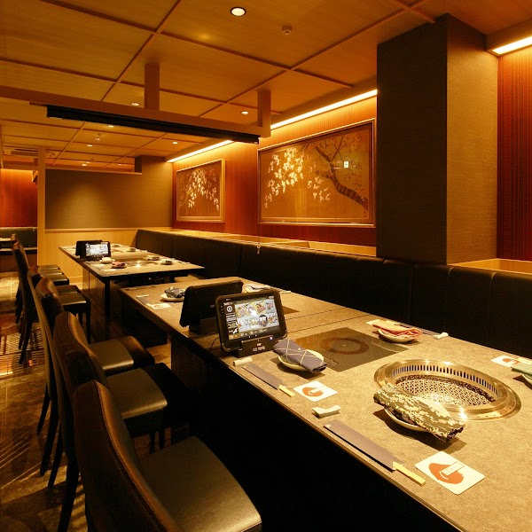 Rokkasen Beef Buffet 1