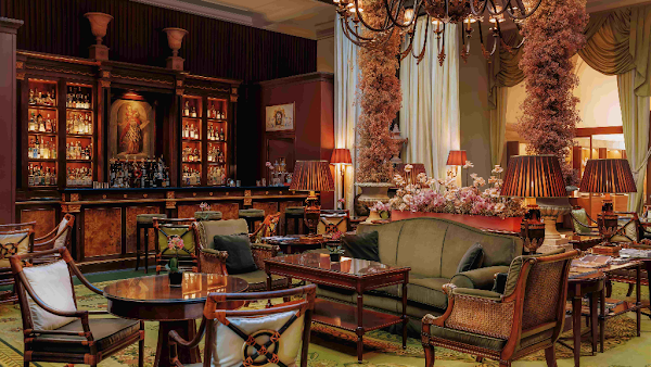 Atrium Bar