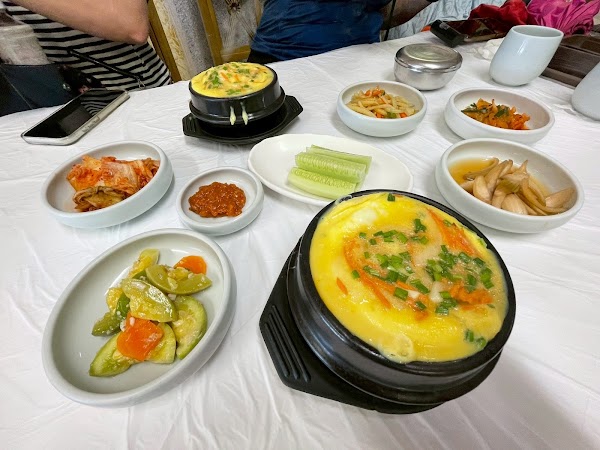 Halal Bada Janchi Restaurant 3