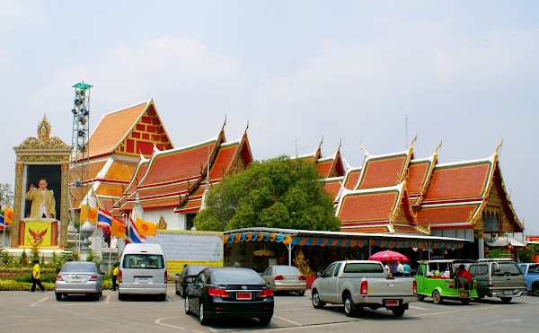Wat Phanan Choeng Worawihan 4