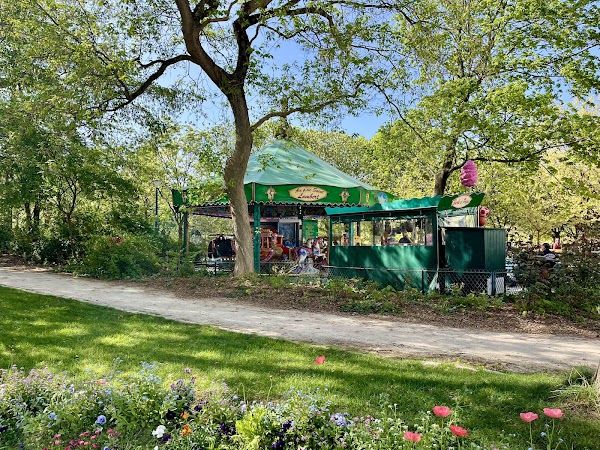 Carrousel 5