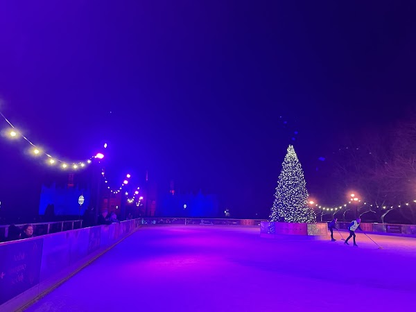 Hampton Court Palace Ice Rink 5