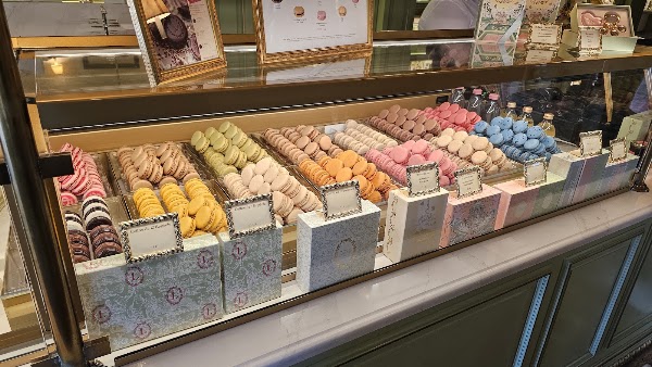 Ladurée Gordes 5