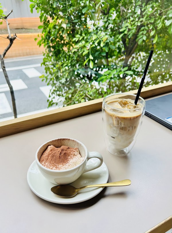 TERON COFFEE & BAR 3