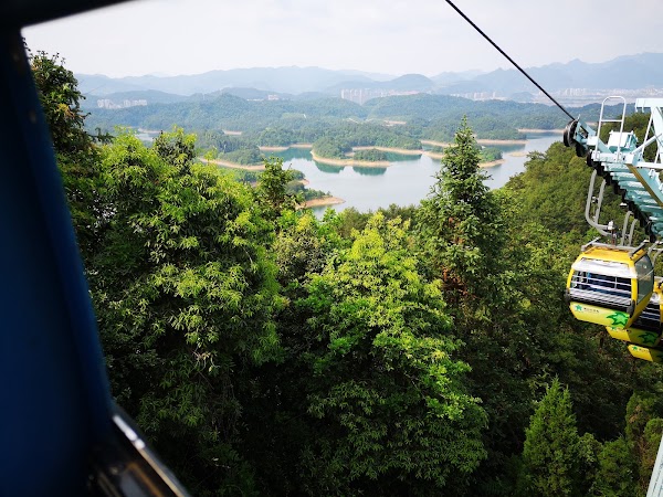 Qiandaohu Scenic Area 2